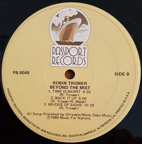 Robin Trower : Beyond The Mist (LP, Album, Hub)