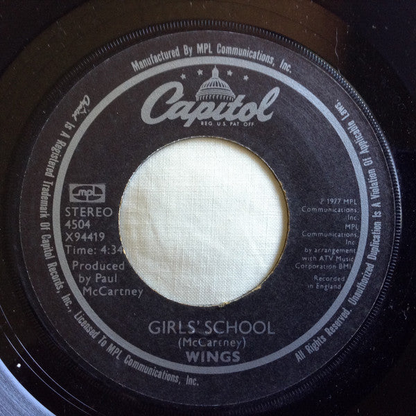 Wings (2) : Mull Of Kintyre / Girls' School (7", Single, Jac)