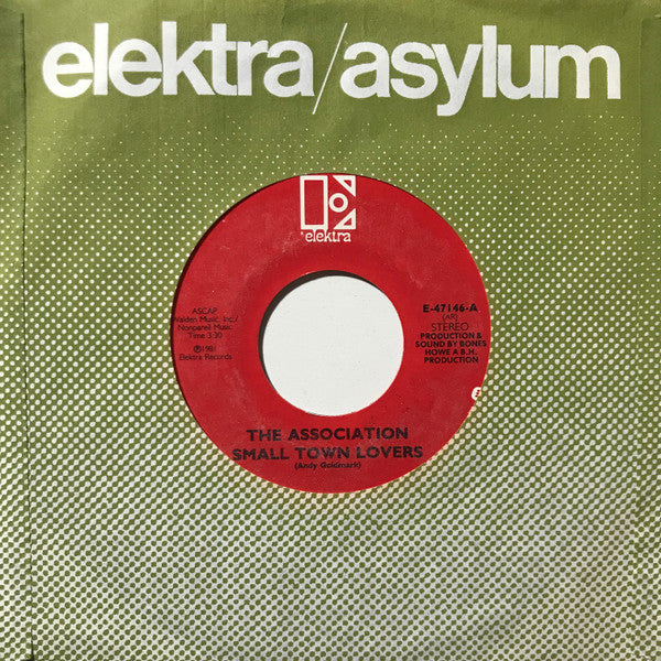 The Association (2) : Small Town Lovers (7", Single)