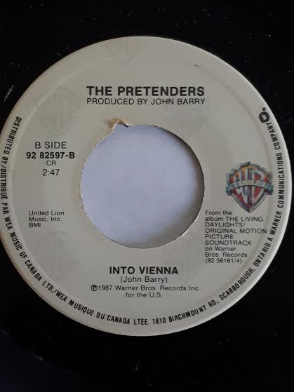 The Pretenders : If There Was A Man (7", Single)