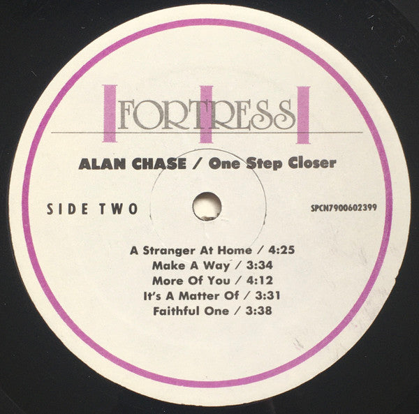 Alan Chase (4) : One Step Closer (LP, Album)