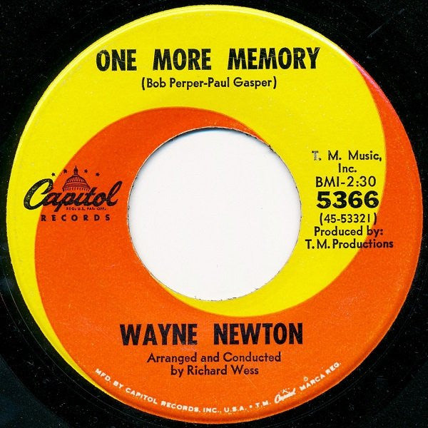 Wayne Newton : Red Roses For A Blue Lady / One More Memory (7", Roc)