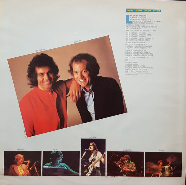 Gallagher & Lyle : Love On The Airwaves (LP, Album)