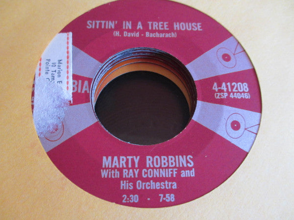 Marty Robbins : She Was Only Seventeen (7", Single)