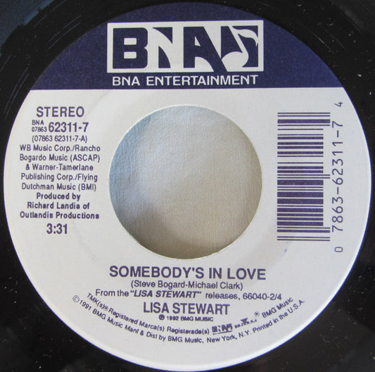 Lisa Stewart (4) : Somebody's In Love (7", Single)