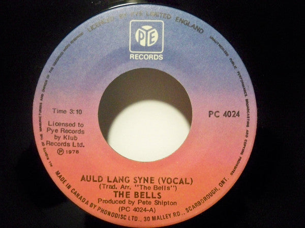 The Bells (4) : Auld Lang Syne  (7", Single)