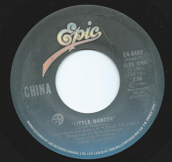 China (32) : Little Dancer / Shootout In The Parking Lot (7", Single)