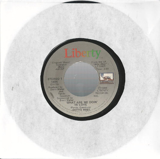Dottie West : What Are We Doin' In Love (7", Single)