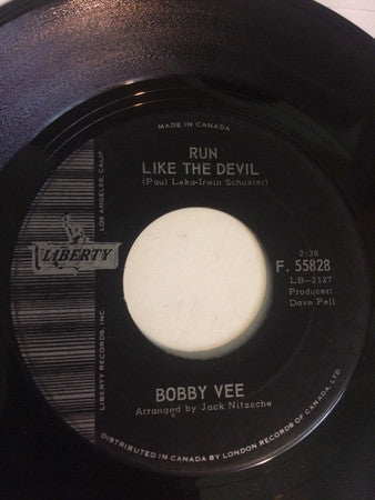 Bobby Vee : Run Like The Devil/Take A Look Around Me (7")