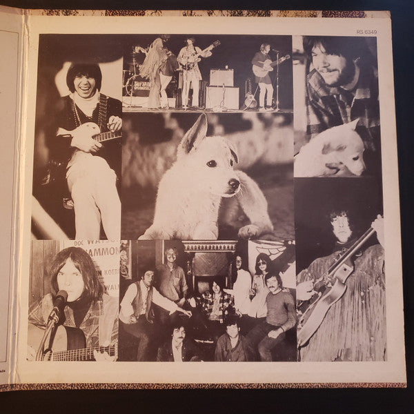 Neil Young With Crazy Horse : Everybody Knows This Is Nowhere (LP, Album)