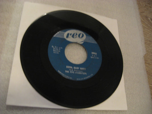 Five Stairsteps : Oooh, Baby Baby / The Girl I Love (7", Single)