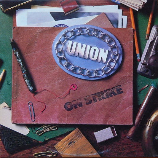 Union (17) : On Strike (LP, Album)