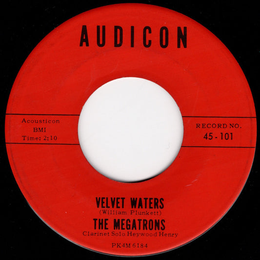 The Megatrons (2) : Velvet Waters / The Merry Piper (7", Single)