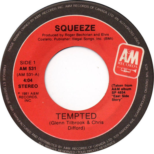 Squeeze (2) : Tempted (7", Single)