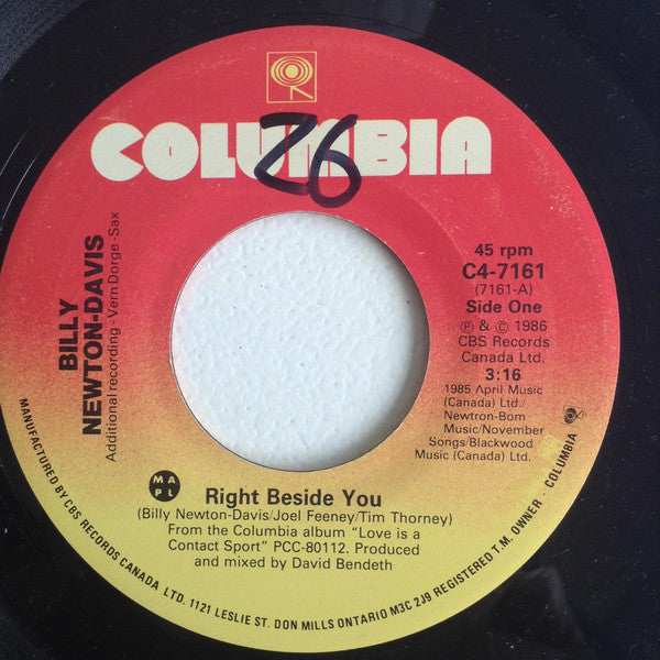 Billy Newton-Davis* : Right Beside You (7", Single)