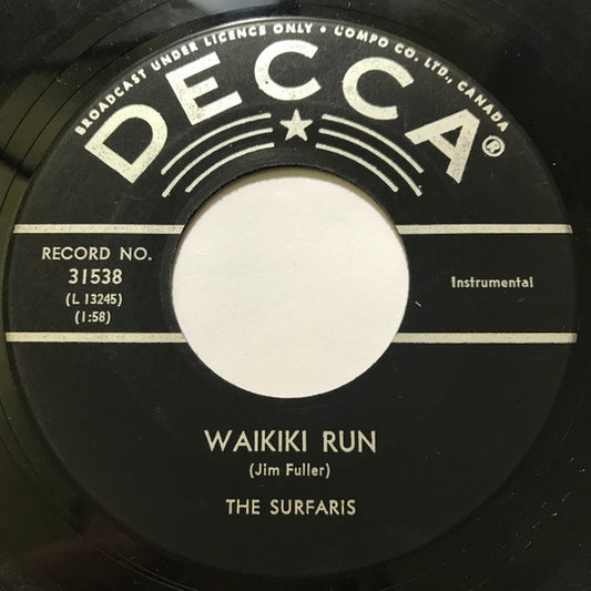 The Surfaris : Waikiki Run / Point Panic (7", Single)