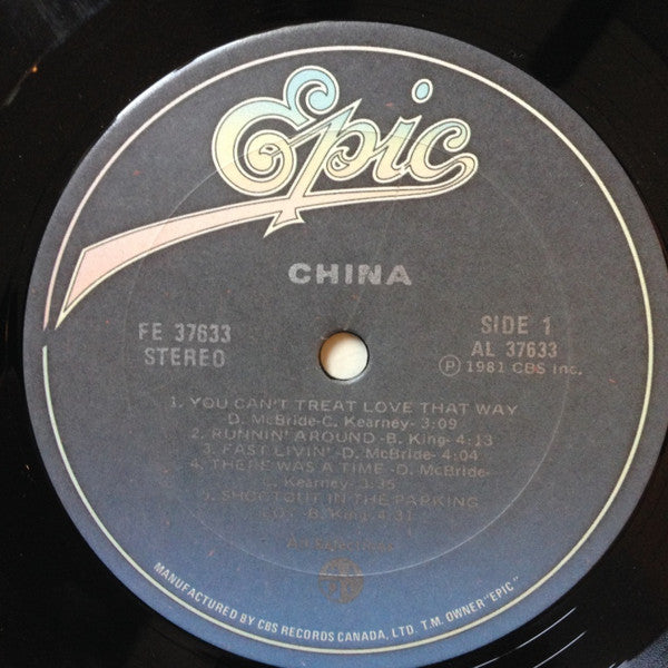 China (32) : China (LP, Album)