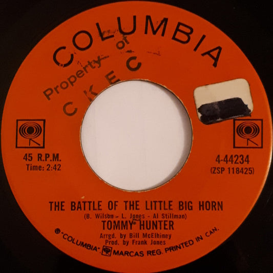 Tommy Hunter (2) : Mary In The Morning / The Battle Of The Little Big Horn (7", Single)