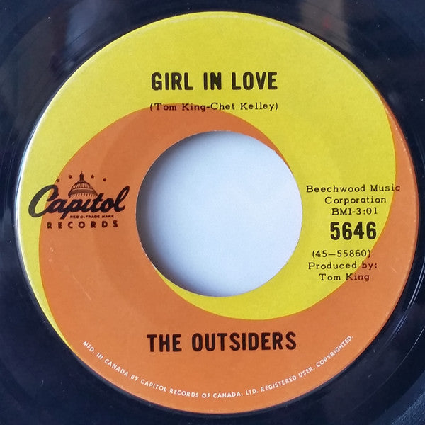 The Outsiders (4) : Girl In Love (7", Single)