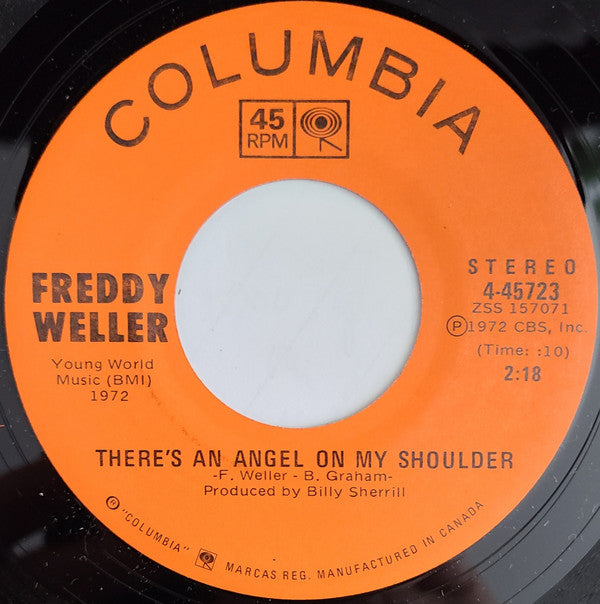 Freddy Weller : She Loves Me (Right Out Of My Mind) / There's An Angel On My Shoulder (7", Single)