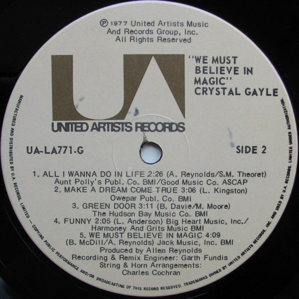 Crystal Gayle : We Must Believe In Magic (LP, Album)